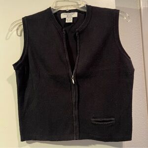 Petite Black Zip-Front Sleeveless Vest